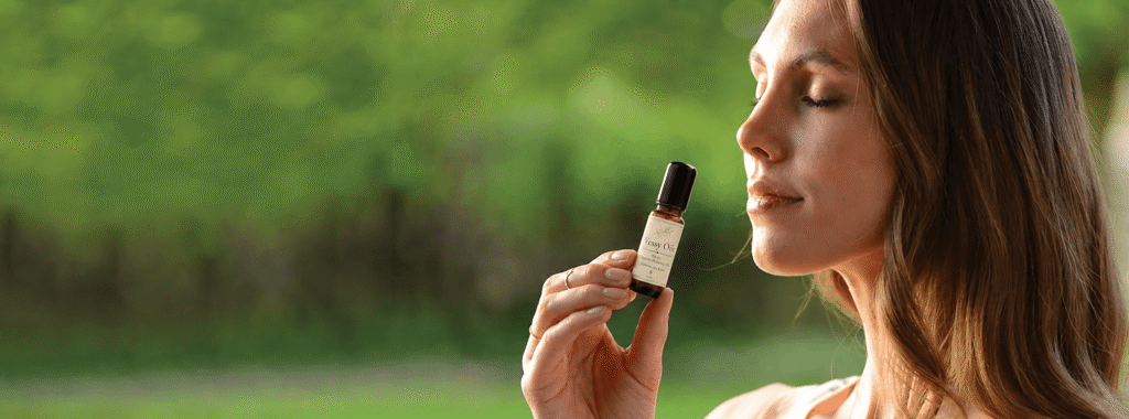 Nasal comfort oil and saline spray prepared for bedtime